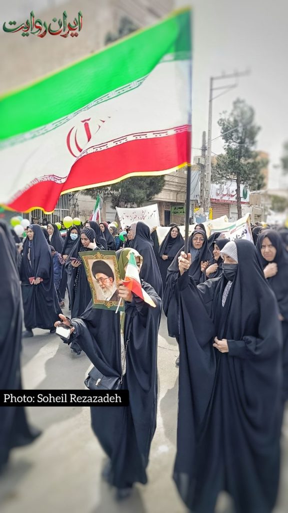 حضور حماسی دختران و بانوان مرزنشین سرخس در راهپیمایی ۲۲ بهمن 1404
