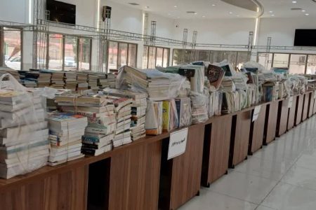 اهدای 10 هزار نسخه کتاب به کتابخانه‌های عمومی توسط خانواده‌های کارکنان پالایشگاه گاز سرخس