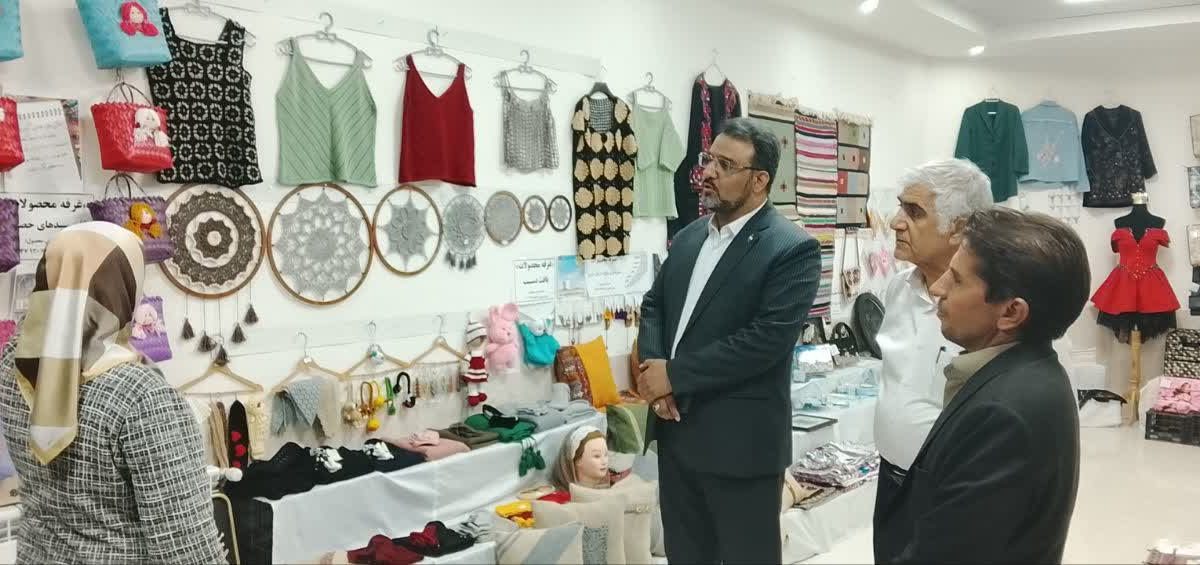 تأکید فرماندار سرخس بر حمایت از هنرمندان و رونق صنایعدستی شهرستان