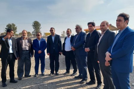 بازدید معاون فرماندار سرخس از زمین ۶ هکتاری احداث شهرک صنفی صنعتی