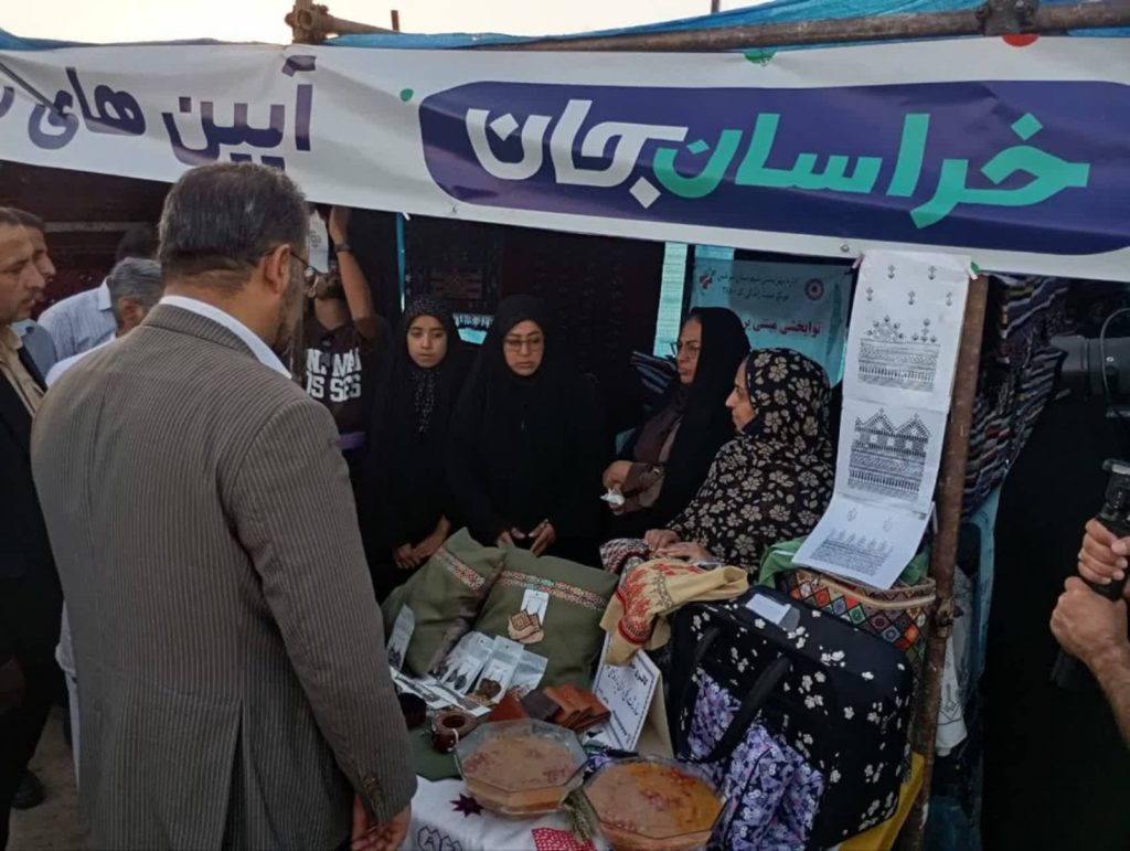 برگزاری نخستین جشنواره غذاهای سنتی و برنامه‌های فرهنگی در مقبره تاریخی بابالقمان - تصویر 4