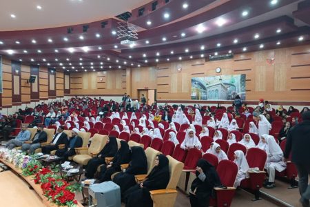 برگزاری جشن فرشته‌ها توسط کمیته امداد امام خمینی(ره) برای دختران مکلف