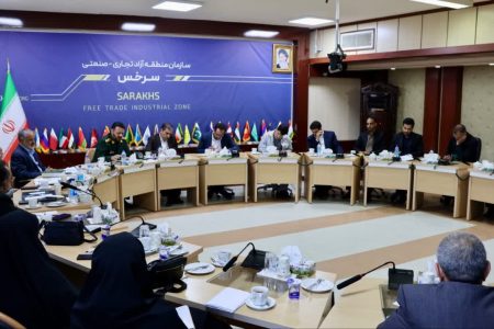 برگزاری نشست هم‌اندیشی مجمع بسیجیان سرخس با مدیرعامل منطقه آزاد
