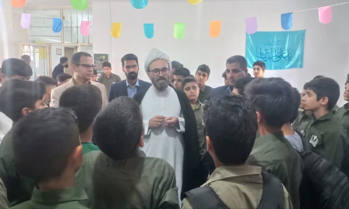 امام جمعه سرخس: نماز باید نخستین اولویت آموزش و پرورش باشد