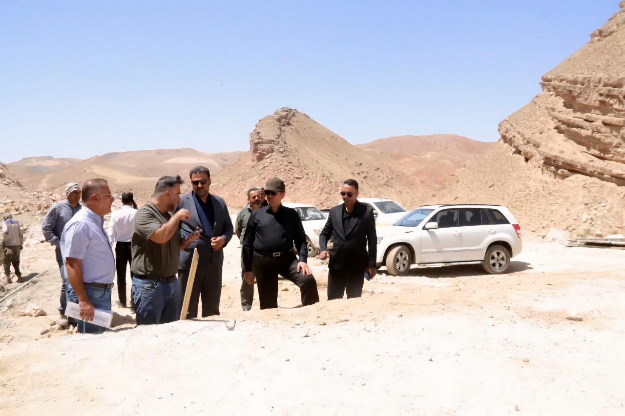 جادهای که سالها تمام نشد؛ پیمانکاران تا پایان سال فرصت دارند